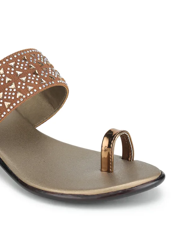 Embellished_Strap_Heels_(Antique)