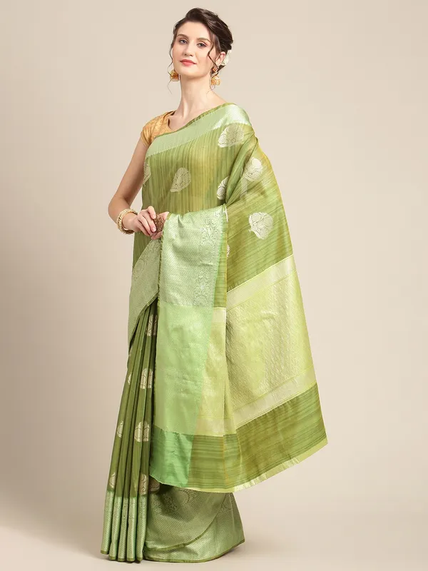 Green_Matka_Silk/Silk_Blend_Banarasi_Sarees_For_Women