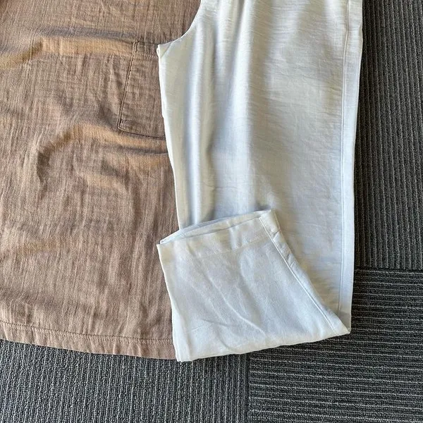 Light_Brown_And_White_Lycra_Cotton_Half_Sleeve_Casual_T-Shirt_And_Pant