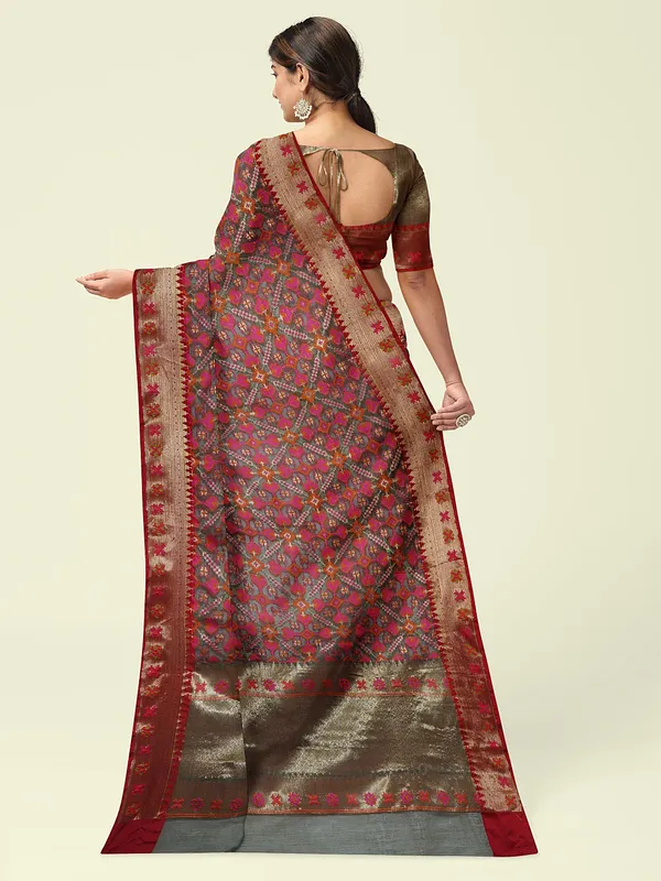 Black_Cotton_Blend_Banarasi_Sarees_For_Women