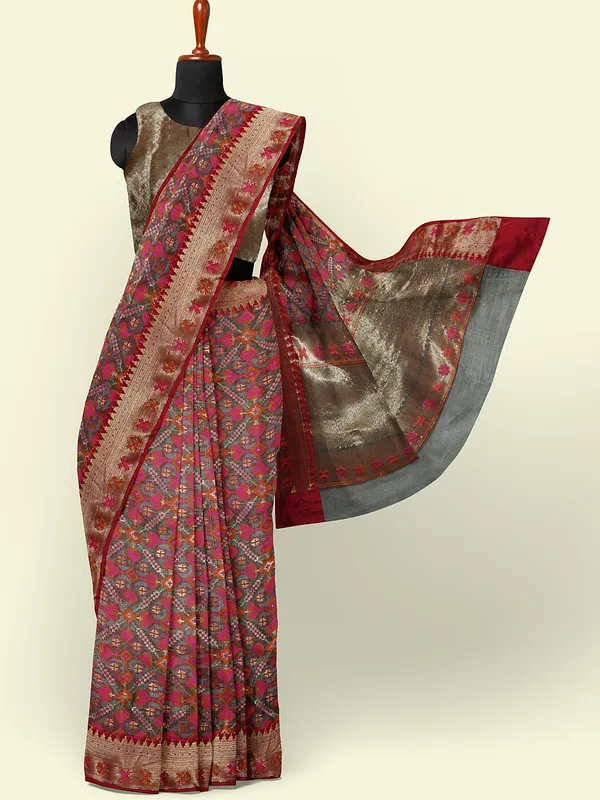 Black_Cotton_Blend_Banarasi_Sarees_For_Women