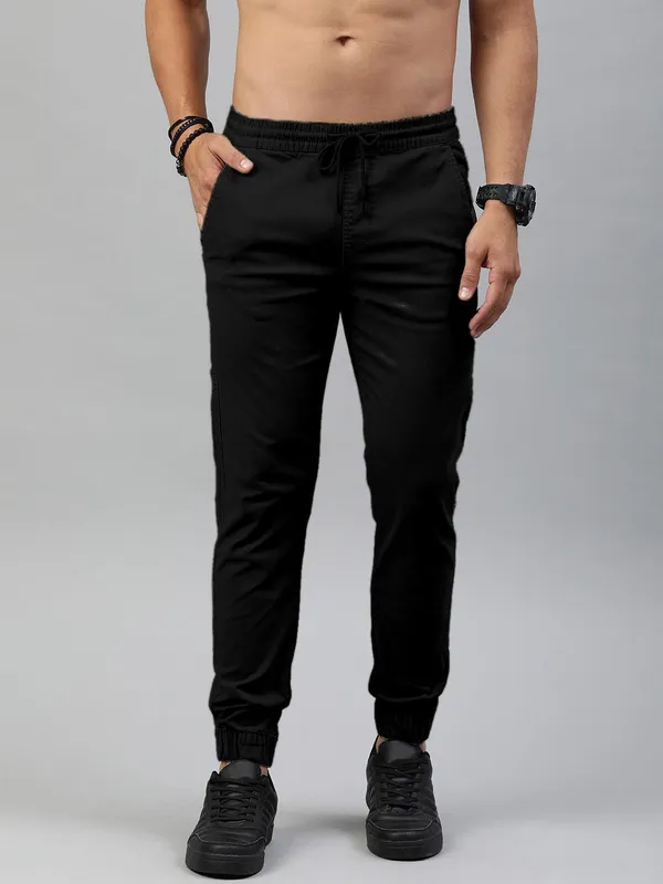 Black_Cotton_Blend_Premium_Solid_Joggers_For_Men