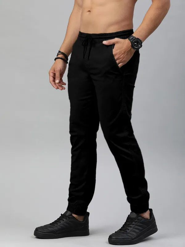 Black_Cotton_Blend_Premium_Solid_Joggers_For_Men