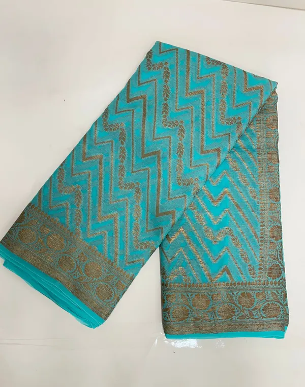 Humairah_Presents_Pure_Handloom_Sea_Green_Chiffon_Copper_Zari_Zig-Zag_with_Floral_Copper_Zari_Jaal_Anchal_and_Zari_Border_with_Sea_Green_Blouse