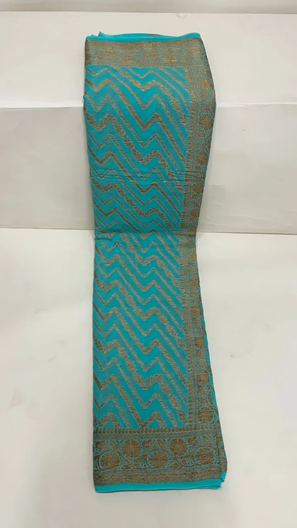 Humairah_Presents_Pure_Handloom_Sea_Green_Chiffon_Copper_Zari_Zig-Zag_with_Floral_Copper_Zari_Jaal_Anchal_and_Zari_Border_with_Sea_Green_Blouse