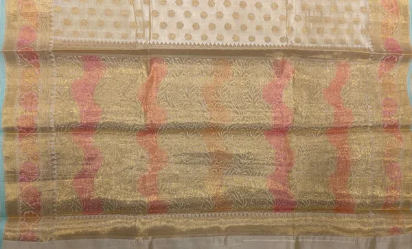 Humairah_Pure_Handloom_Off-White_Dupion_Silk_Golden_Zari_Floral_Booti_Banarasi_Zari_Border_with_Floral_Gold_Pallu_with_Multi_Lehariya_Stripe_and_Off-White_Blouse