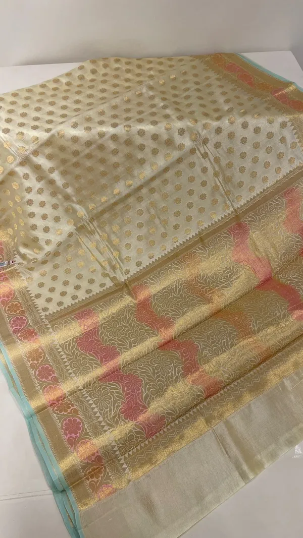 Humairah_Pure_Handloom_Off-White_Dupion_Silk_Golden_Zari_Floral_Booti_Banarasi_Zari_Border_with_Floral_Gold_Pallu_with_Multi_Lehariya_Stripe_and_Off-White_Blouse