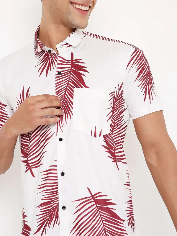 Lycra_fabric_digital_printed_Men's_ShirtHalf_Sleeves