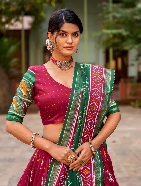 Red_Premium_&_Elegant_Dola_Silk_Lehenga_Choli_For_Women
