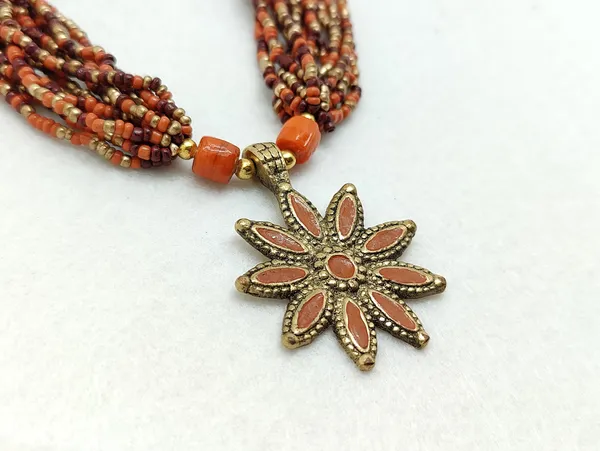 Multicolor_Flower_Fancy_Pendant_Necklace_For_Women