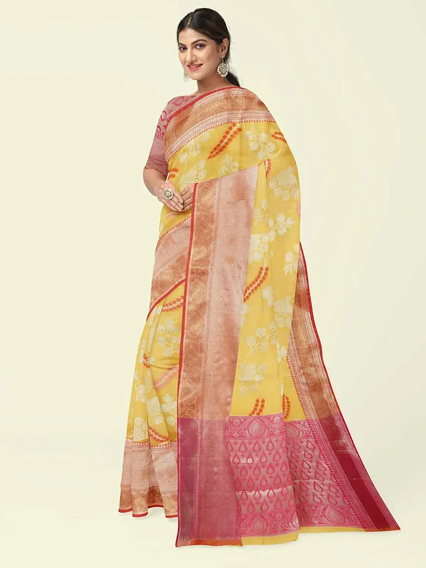 Yellow_Mulberry_Silk/Silk_Blend_Banarasi_Sarees_For_Women
