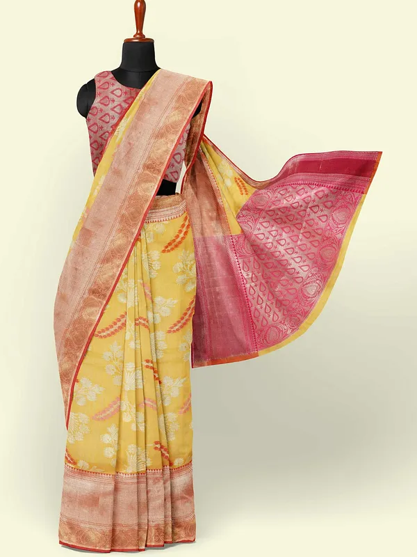 Yellow_Mulberry_Silk/Silk_Blend_Banarasi_Sarees_For_Women