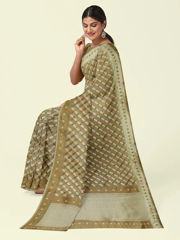 Beige_Cotton_Blend_Banarasi_Sarees_For_Women
