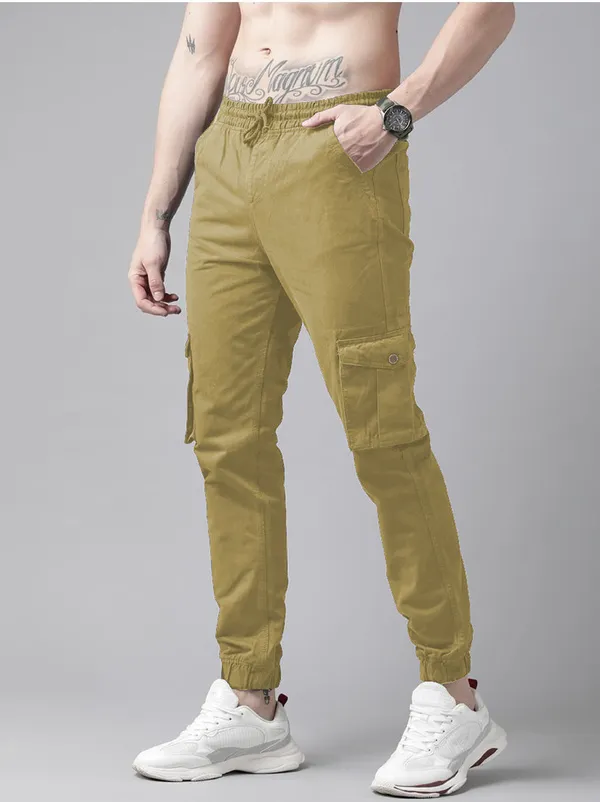 Cream_Cotton_Blend_Slim_Fit_Mens_Cargo_Joggers