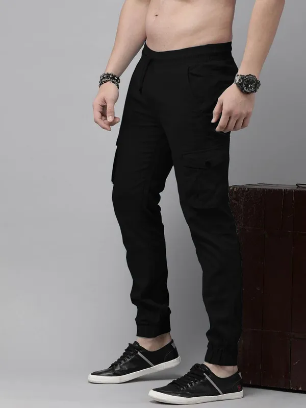 Black_Cotton_Blend_Premium_Solid_Cargo_For_Men