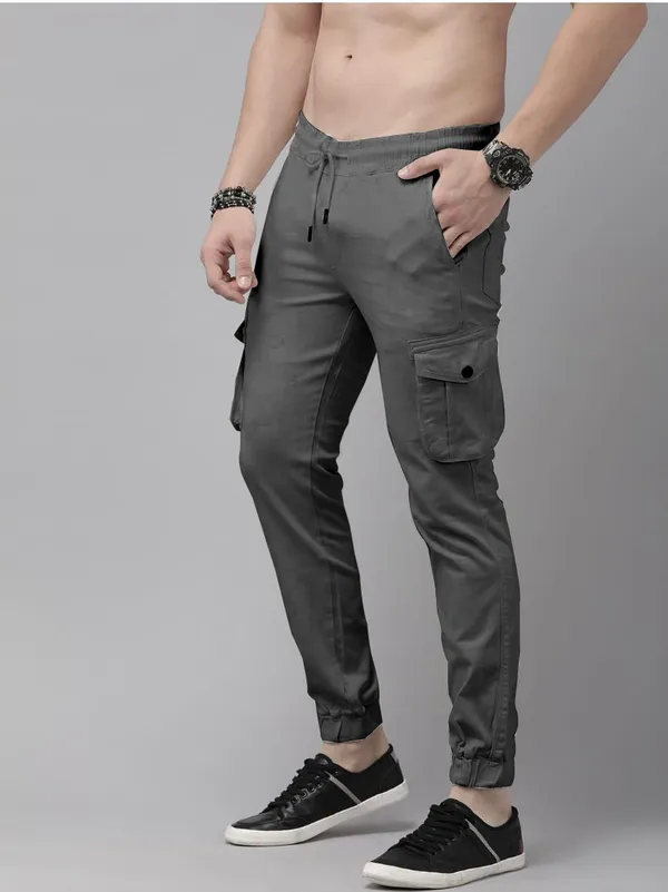 Dark_Grey_Cotton_Blend_Premium_Solid_Cargo_For_Men