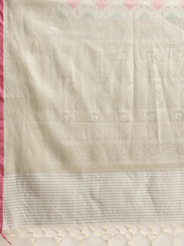 Grey_Masrise_Cotton/Cotton_Banarasi_Sarees_For_Women