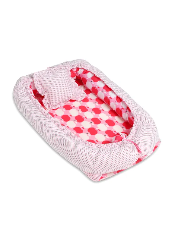 Apple_Print_New_Born_Baby_nest_Bedding_Set_Reversible_0-10_Months_(Pink)