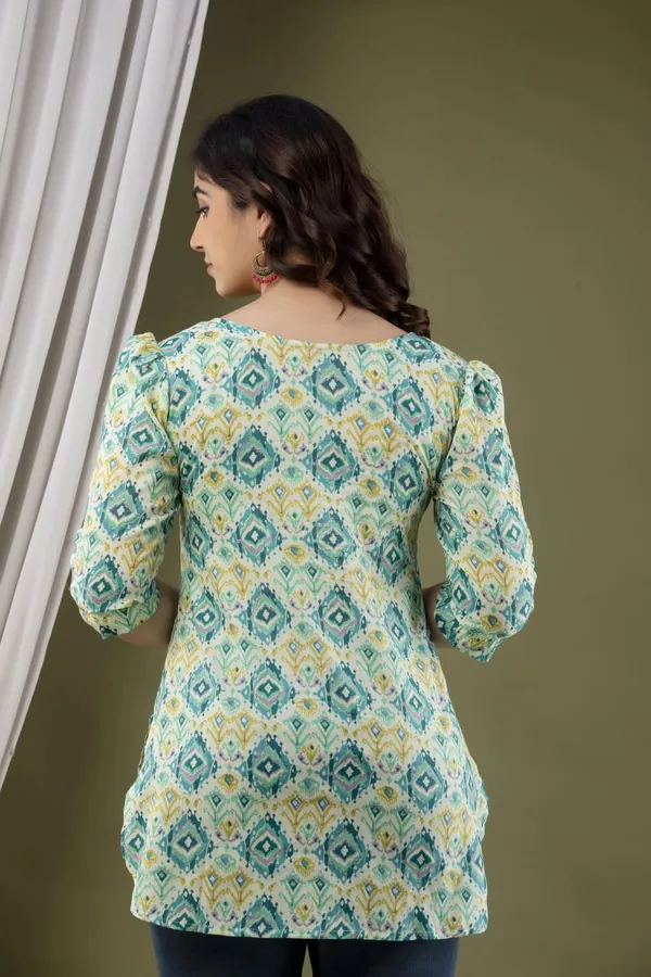 Multicolor_Cotton_Printed_Top