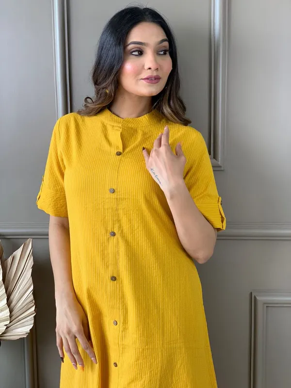 Yellow_Cotton_Kurta_With_Palazzo_Set_For_Women