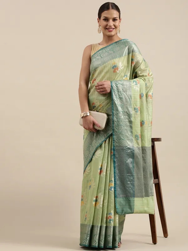 Light_Green_Mulberry_Silk/Silk_Blend_Banarasi_Sarees_For_Women