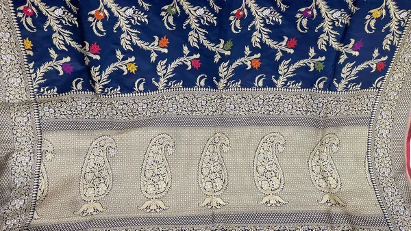 Humairah_Pure_Handloom_Navy_Blue_Katan_Silk_Kadhwa_Floral_Zari_Multi_Mina_Jaal_with_Kadhwa_Paisley_Mina_Pallu_Zari_Border_and_Navy_Blue_Stripe_Blouse