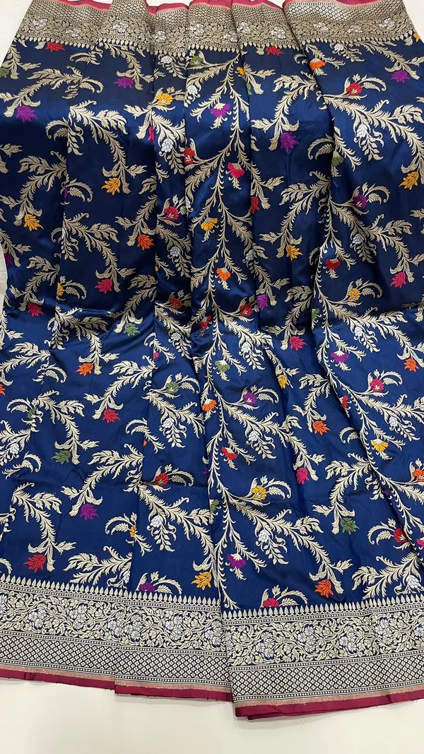 Humairah_Pure_Handloom_Navy_Blue_Katan_Silk_Kadhwa_Floral_Zari_Multi_Mina_Jaal_with_Kadhwa_Paisley_Mina_Pallu_Zari_Border_and_Navy_Blue_Stripe_Blouse
