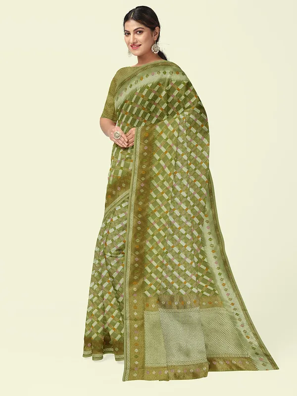 Green_Cotton_Blend_Banarasi_Sarees_For_Women