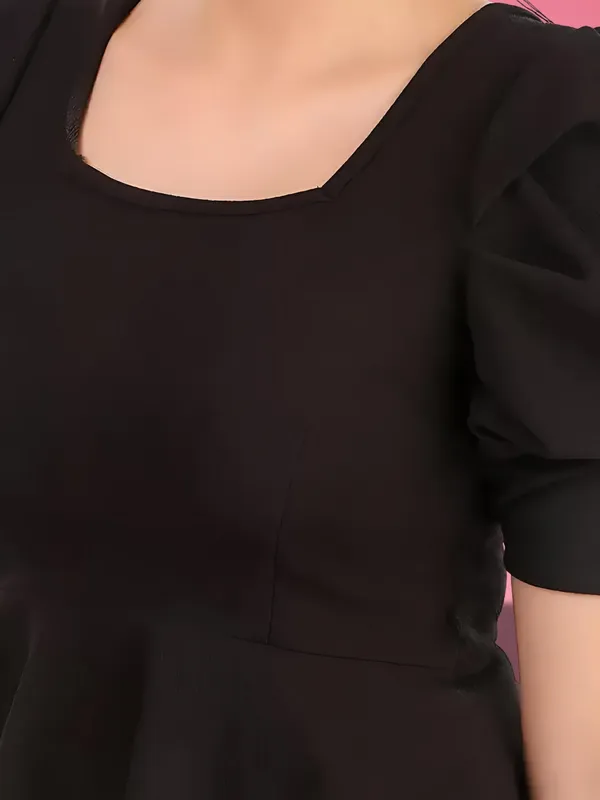 Women_&_Girls_Black_Polyester_Party_Wear_Solid_Puff_Sleeve_Western_Tops