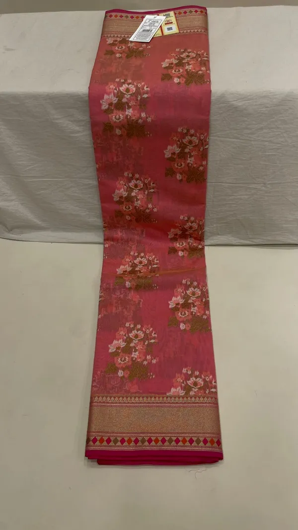 Humairah_Pure_Handwoven_Peach_Cotton_Floral_Zari_Boota_Banarasi_Zari_border_and_Peach_Plain_Blouse