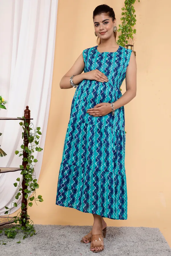 Blue_Zig_Zag_Printed_Cotton_Anarkali_Plus_Size_Kurta/Gown__With_Schiffli_Jacket
