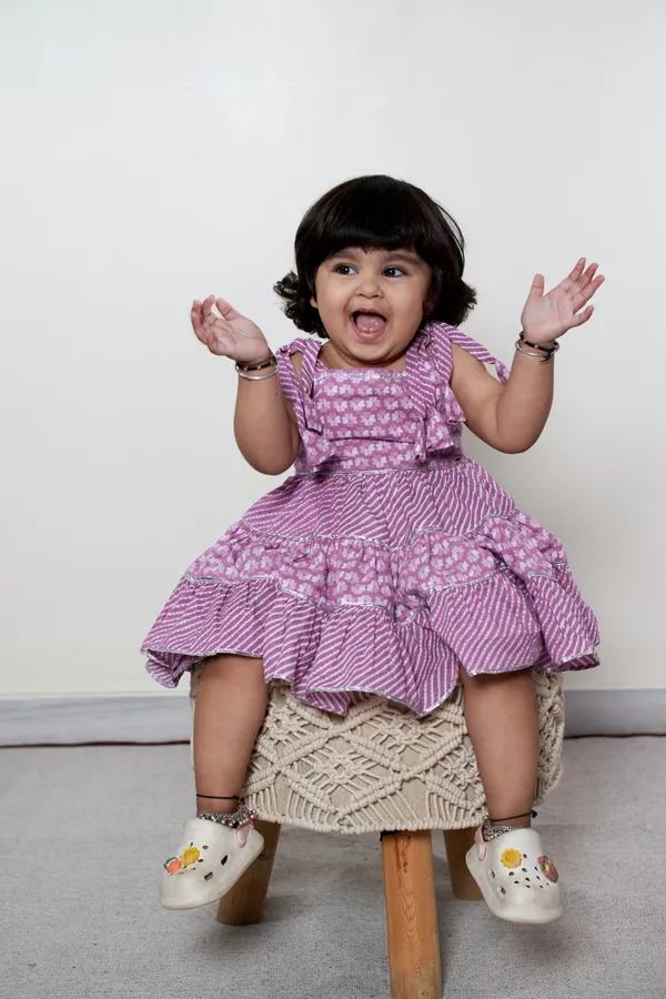 Lilac_Dress_For_Girls_|_Printed_Tie_Up_Traditional_Dress