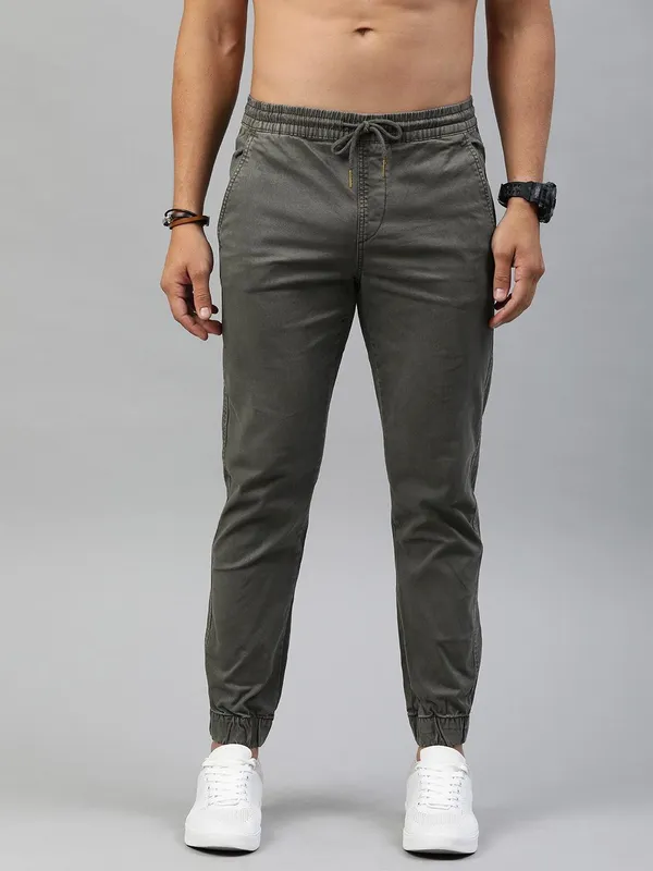 Dark_Grey_Cotton_Blend_Solid_Mens_slim_fit_Joggers