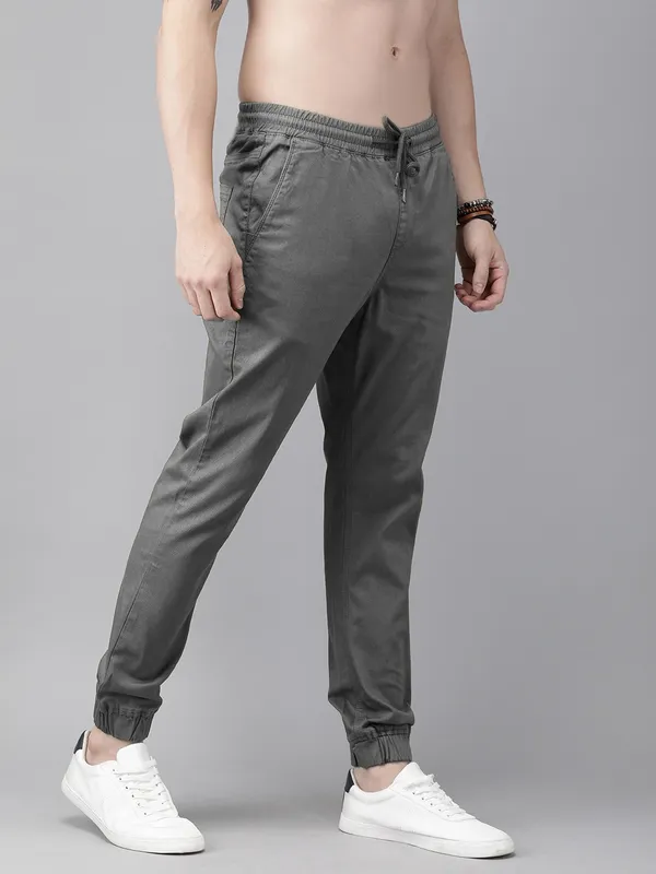 Grey_Cotton_Blend_Premium_Solid_Joggers_For_Men