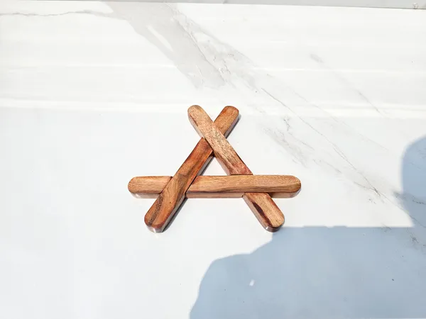Wooden_Trivet_-_Set_of_2