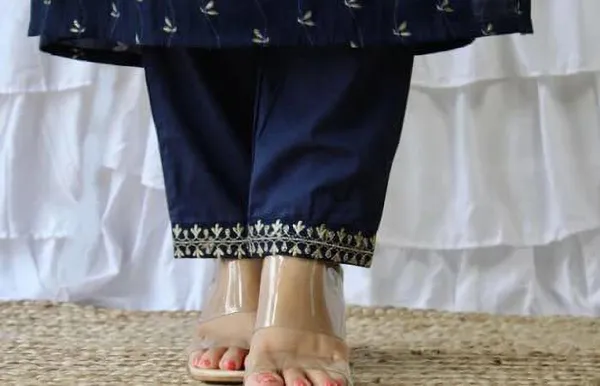 Women_Elegant_Blue_Embroidery_Kurti_&_Pant_with_Dupatta_Set
