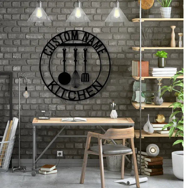 Custom_Name_Kitchen_Round_Wood_Wall_Art