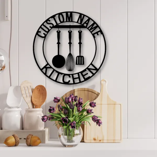 Custom_Name_Kitchen_Round_Wood_Wall_Art