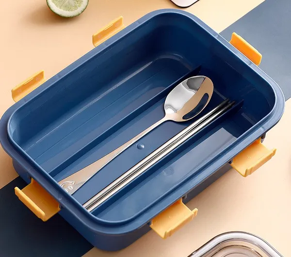 Jumbo-Sized_4_Compartment_Stainless_Steel_Insulated_Lunch_Box_(850Ml)