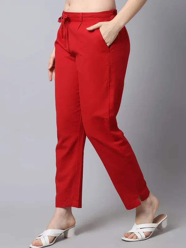 Red_Pleat-front_Cigrette_Pants