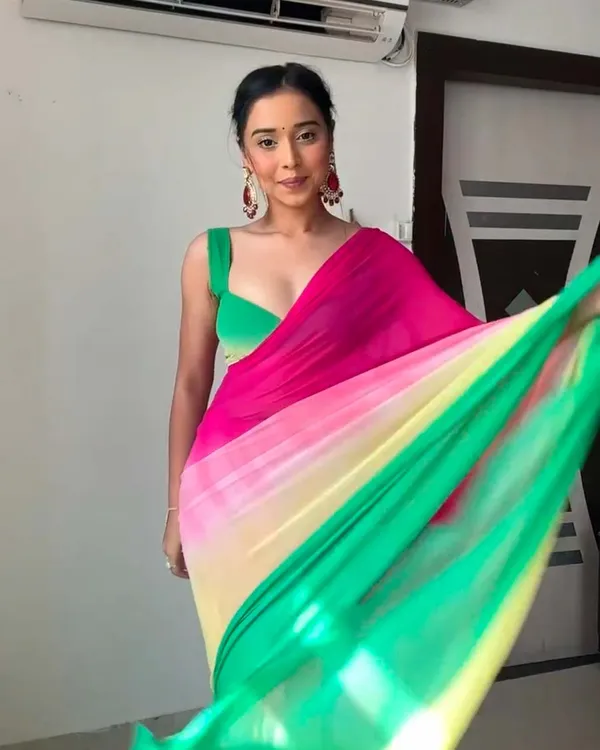 Dual_Colour_1-Minute_Ready_To_Wear_Georgette_Saree_With_Blouse_Piece