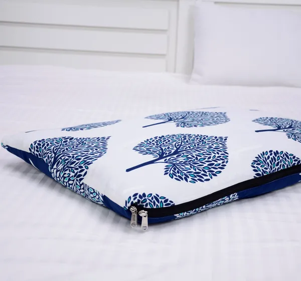 _120_GSM_Lightweight_Pocket_Portable_Single_Blanket_for_Travel,_Camping,_Hiking,_2-in-1_Travel_Blanket_and_Pillow_-_Twilight_Blue