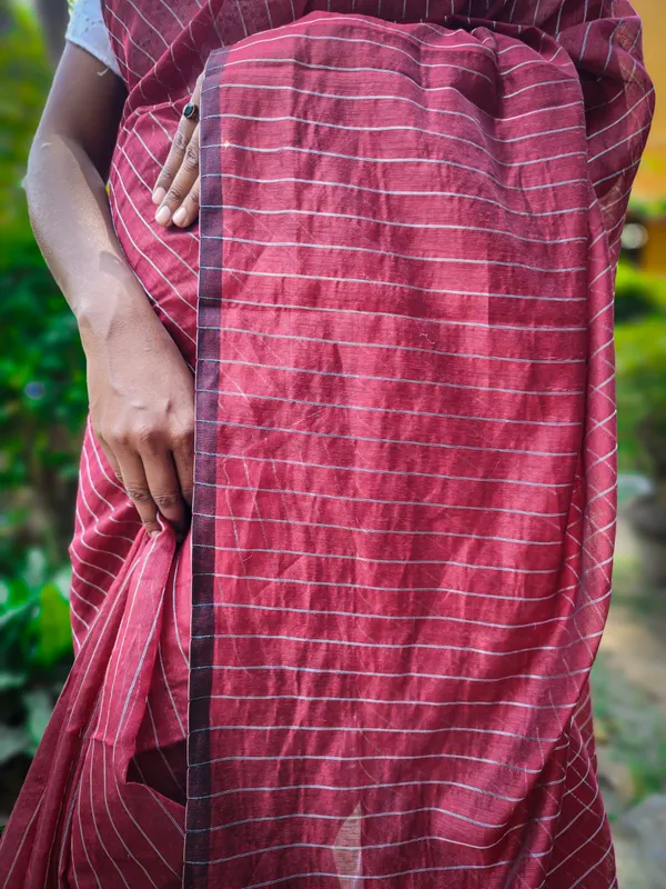 Maroon_Cotton_Silk_Semi_Maheshwari_Zari_Weaving_Handloom_Saree