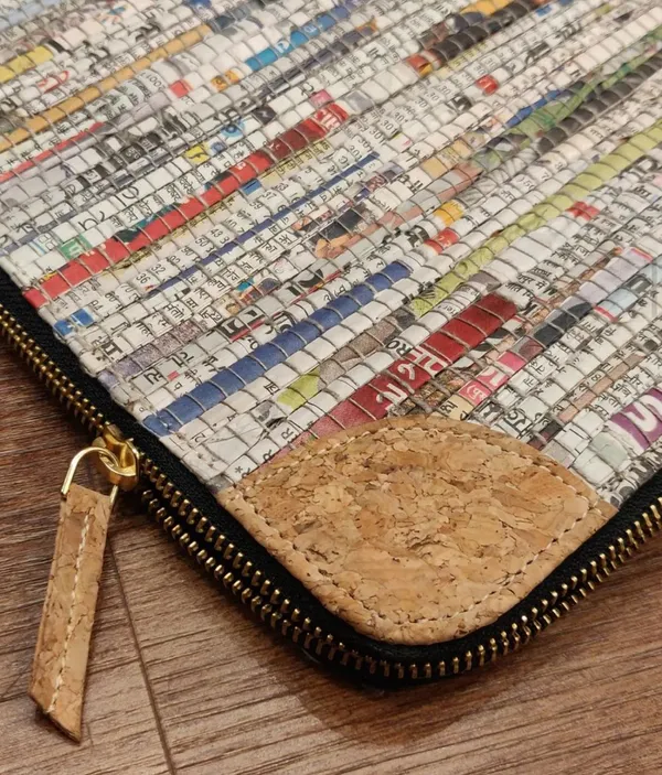 Handcrafted_Weaved_Newspaper_Laptop_Sleeve