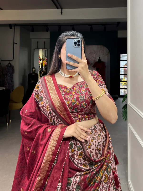 Maroon_Premium_&_Elegant_Dola_Silk_Lehenga_Choli_For_Women