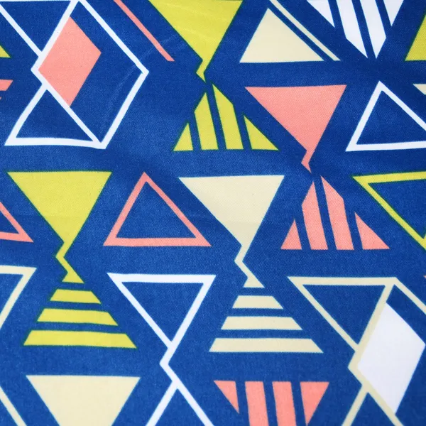 Geometric_Double_Dohar_for_AC_Room_(Polyester,_Blue_and_Peach)