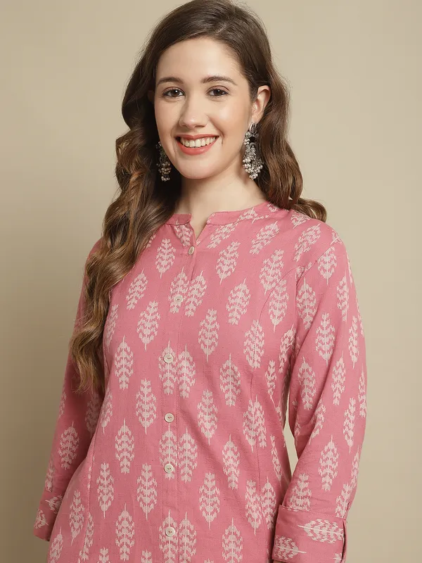 Pink_Cotton_Floral_Print_A-line_Kurta