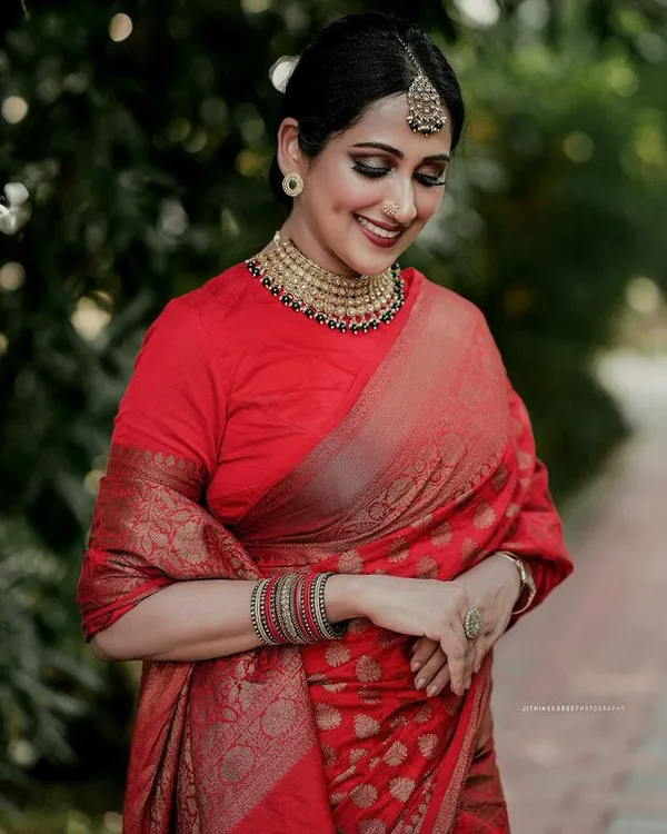 RED_KANJIVARAM_SILK_SAREE