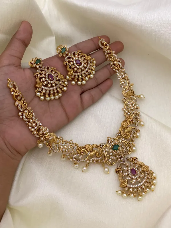 Traditional_Royal_Look_Ad_matte_Necklace_set