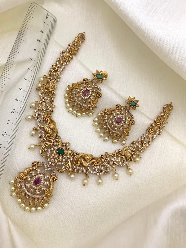 Traditional_Royal_Look_Ad_matte_Necklace_set